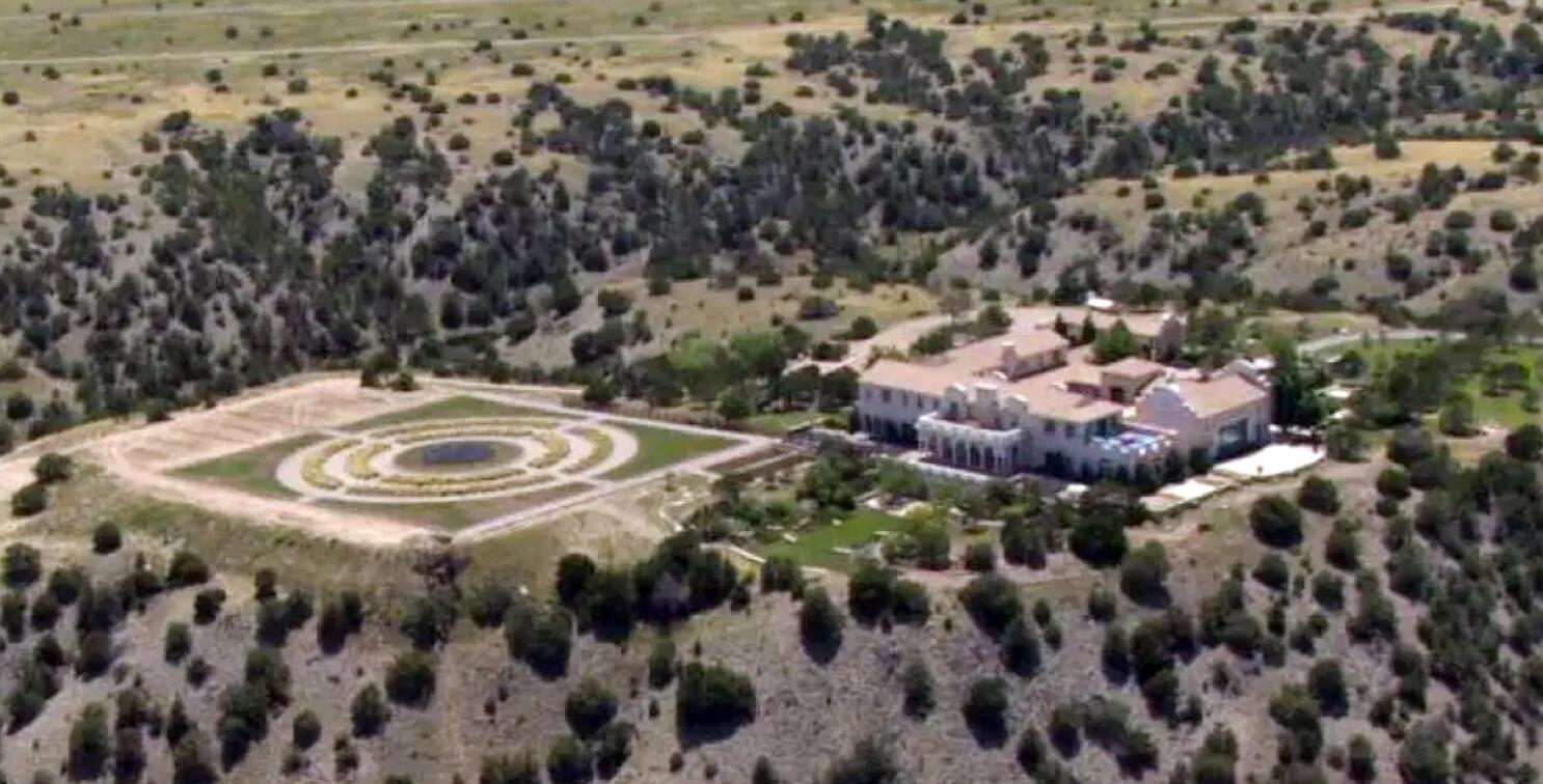 A Chilling Reckoning in the Desert: Inside Jeffrey Epstein&rsquo;s &ldquo;Forgotten&rdquo; New Mexico House of Horrors as Officials Demand a Fresh Probe